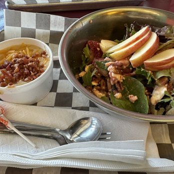 Loopy Larry’s - Strawberry salad and cheesy potato soup - Salad Near Me - Paducah, Kentucky Loopy Larry’s - Strawberry salad and cheesy potato soup - Salad Near Me - Paducah, Kentucky