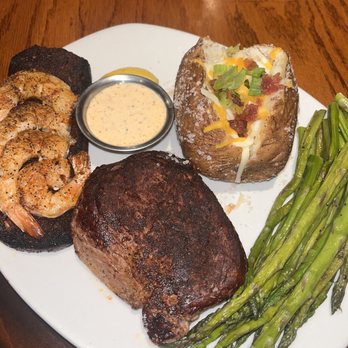 Outback Steakhouse - Steak & Shrimp - Steakhouses Near Me - Lewisville, Texas