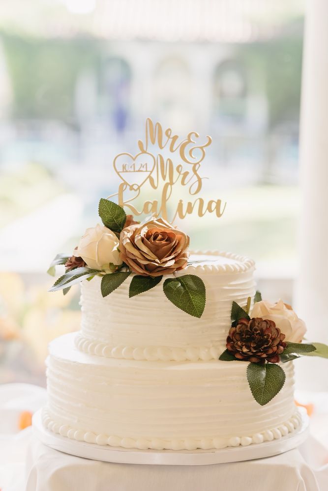 Created 4 U Cakes Logo