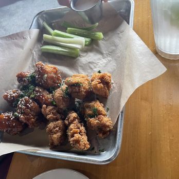 Twin Peaks - 12 piece wings - New American Near Me - West Chester Township, Ohio