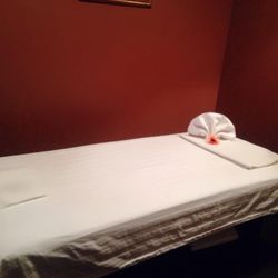 ZH Massage