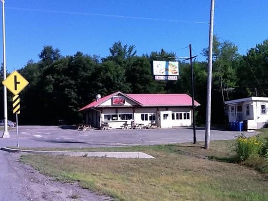 Restaurant Cal's Pizza by null