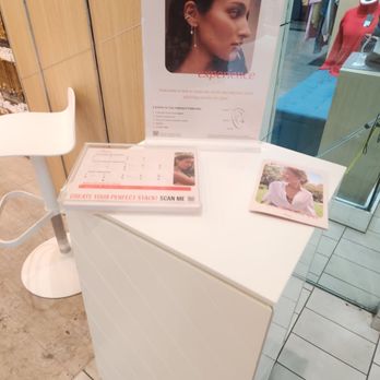 Lovisa - They can pierce your ears! - Jewelry Near Me - Bakersfield, California Lovisa - They can pierce your ears! - Jewelry Near Me - Bakersfield, California