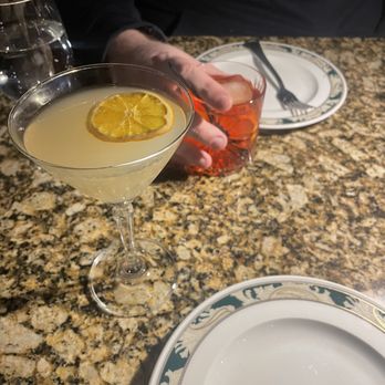 IL Ponte - Limoncello martini and Boulevardier - Italian Near Me - Woburn, Massachusetts