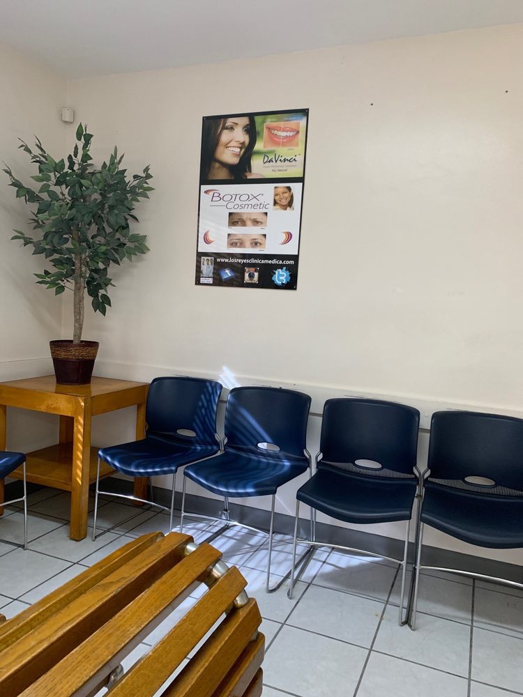 LOS REYES CLINICA MEDICA 36 Photos &amp; 58 Reviews Urgent