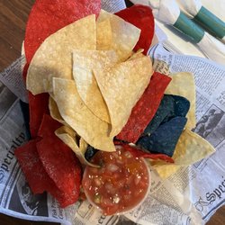 Shore House Tavern - Chips and Salsa