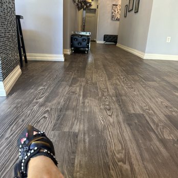 Modern LUXE Salon - Hair Salons Near Me - Frisco, Texas