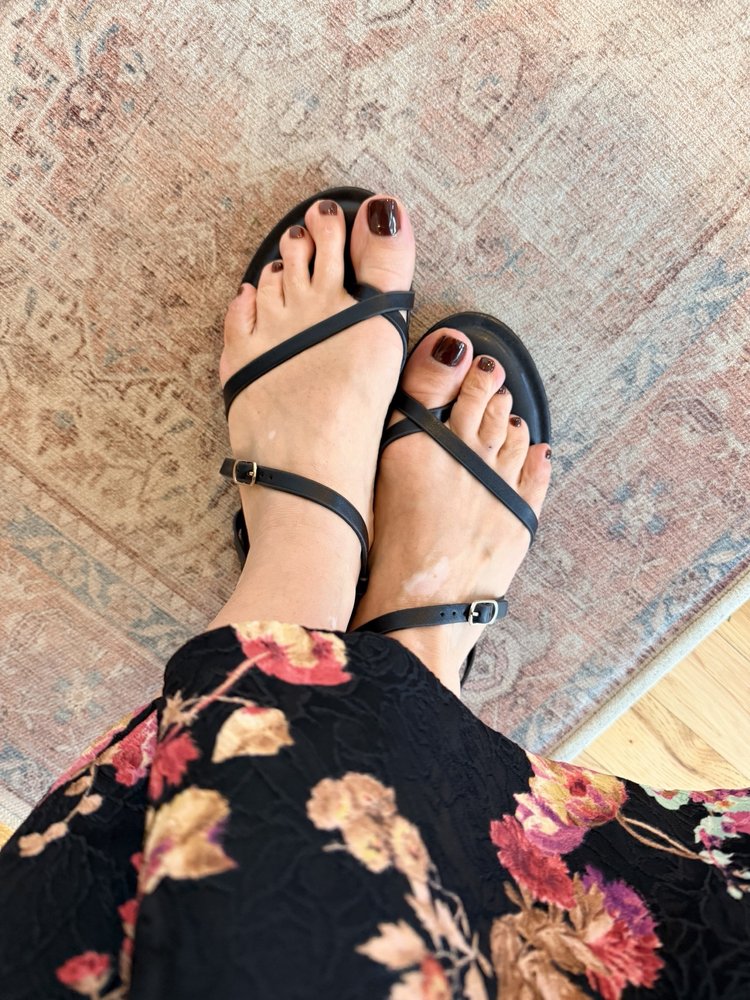Happy Canyon Nails & Spa Logo