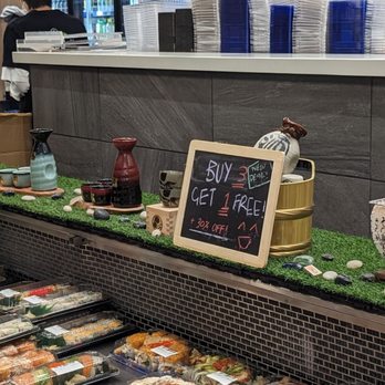 Kibo Sushi House - Buy 3 Get 1 FREE + 30% off end-of-day sushi - Sushi Bars Near Me - Mississauga, Ontario Kibo Sushi House - Buy 3 Get 1 FREE + 30% off end-of-day sushi - Sushi Bars Near Me - Mississauga, Ontario