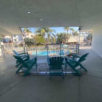 Motel 6 - Sitting area with a view - Hotels Near Me - Santa Barbara, California Motel 6 - Sitting area with a view - Hotels Near Me - Santa Barbara, California