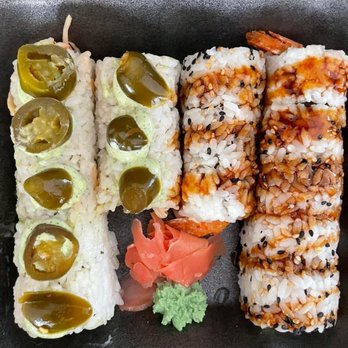 Pick N’ Roll - On the left, the delicious Mexican Roll (without salmon); on the right, the Shrimp Tempura Roll. - Sushi Bars Near Me - Añasco, Puerto Rico