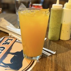 La Gloria Grill - Passion fruit juice