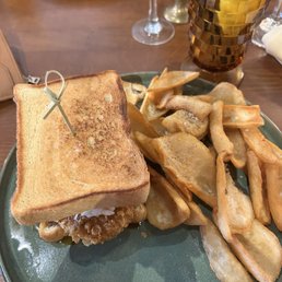 Hot Hunee Chik'n Sandwich