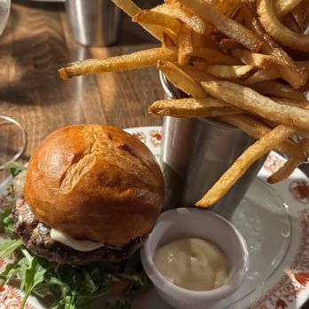 Corbeau - Burger & frites - Wine Bars Near Me - Tacoma, Washington Corbeau - Burger & frites - Wine Bars Near Me - Tacoma, Washington