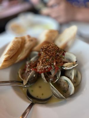 Mignonette Downtown by null