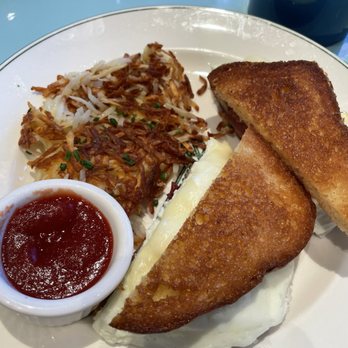 Sadelle's - Egg white sandwich - Breakfast & Brunch Near Me - Las Vegas, Nevada Sadelle's - Egg white sandwich - Breakfast & Brunch Near Me - Las Vegas, Nevada