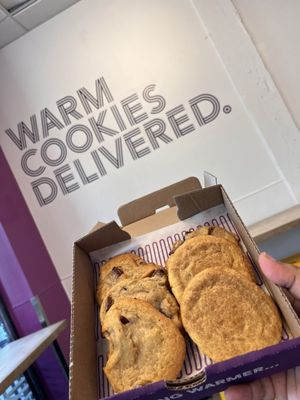Insomnia Cookies by null