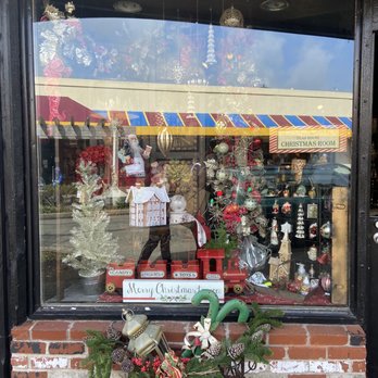 Tipton's - Home Decor Near Me - Seaside, Oregon