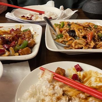 Han Dynasty - Kung Pao Tofu (3) Chicken Garlic Sauce Chicken (3) - Szechuan Near Me - Brooklyn, New York Han Dynasty - Kung Pao Tofu (3) Chicken Garlic Sauce Chicken (3) - Szechuan Near Me - Brooklyn, New York