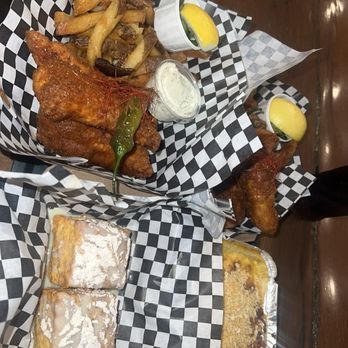 Go Go Bird - Chicken Shop Near Me - Culver City, California Go Go Bird - Chicken Shop Near Me - Culver City, California