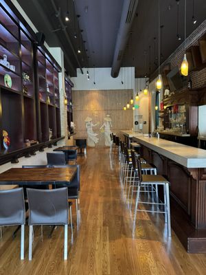 Elyse Restaurant by null