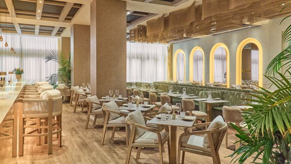 AMAVI Restaurant by null