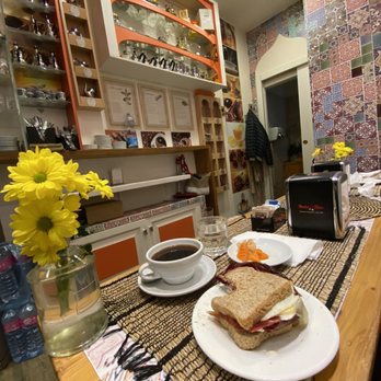 Naama Café - egg, beef sandwich - Cafes Near Me - Bologna, BO Naama Café - egg, beef sandwich - Cafes Near Me - Bologna, BO