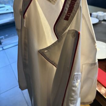 Benihana - For the "be the chef" experience, you get your own Benihana uniform! - Sushi Bars Near Me - New York, New York Benihana - For the "be the chef" experience, you get your own Benihana uniform! - Sushi Bars Near Me - New York, New York