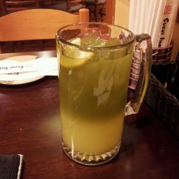 Chobop - REALLY BIG cup of green tea lemonade!! - Sushi Bars Near Me - Costa Mesa, California