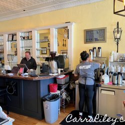 Lucile's Creole Cafe - Inside bar