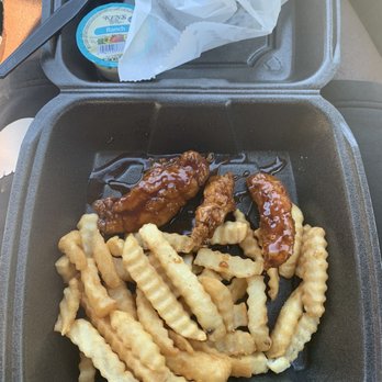 Lickin' Chicken - This what i received for 9$ - Chicken Shop Near Me - Stockbridge, Georgia