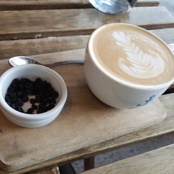 Haven Specialty Coffee - Flat white - Breakfast & Brunch Near Me - Surry Hills, NSW
