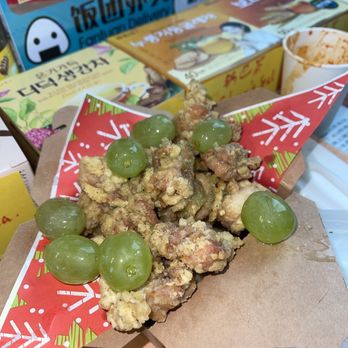 Mimisa Korean Chicken - Green Grape Chicken - Chicken Shop Near Me - Flushing, New York Mimisa Korean Chicken - Green Grape Chicken - Chicken Shop Near Me - Flushing, New York