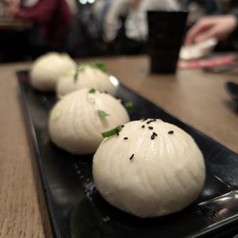 Dough Zone Dumpling House - Downtown Bellevue - Pan Fried Pork Buns - Chinese Near Me - Bellevue, Washington Dough Zone Dumpling House - Downtown Bellevue - Pan Fried Pork Buns - Chinese Near Me - Bellevue, Washington
