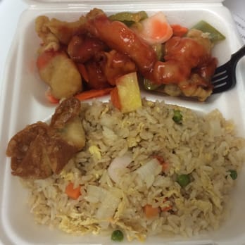Red Chilli - Sweet and sour chicken and fried rice with a cream cheese wonton! Delicious! Some of the best Chinese food! - Chinese Near Me - Redlands, California