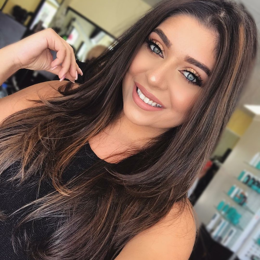 MAZI SALON Updated September 2024 335 Photos & 105 Reviews 1708