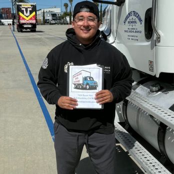 Simmon's Trucking School - Driving Schools Near Me - Bell Gardens, California Simmon's Trucking School - Driving Schools Near Me - Bell Gardens, California