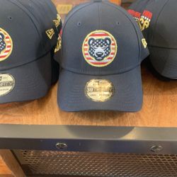 Cubs Den At Ballpark Synagogue - Need a hat?