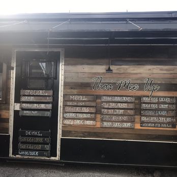 Thai Mee Up - Menu outside the food truck - Food Trucks Near Me - Kahului, Hawaii