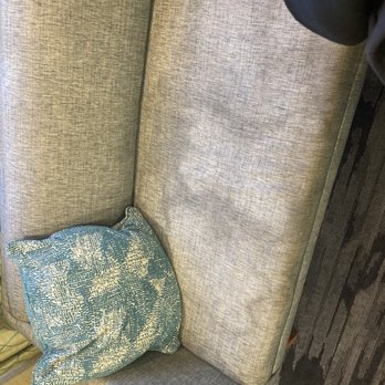 Hampton Inn Ellenton/Bradenton - Lobby Couch 1 - Hotels Near Me - Ellenton, Florida