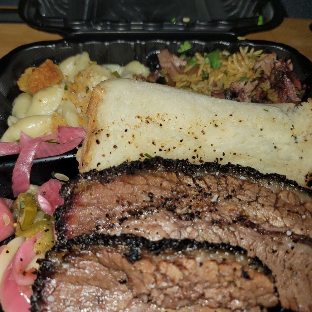 Southern Junction - Single meat Brisket combo with biriyani rice, cheese shells, and a piece of bread - Indian Near Me - Buffalo, New York Southern Junction - Single meat Brisket combo with biriyani rice, cheese shells, and a piece of bread - Indian Near Me - Buffalo, New York