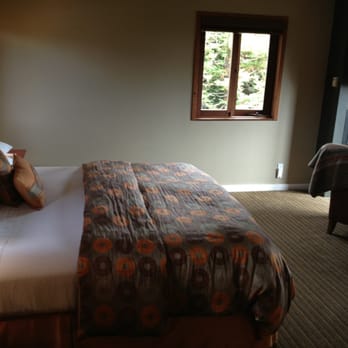 Brewery Gulch Inn - Osprey room - Hotels Near Me - Mendocino, California