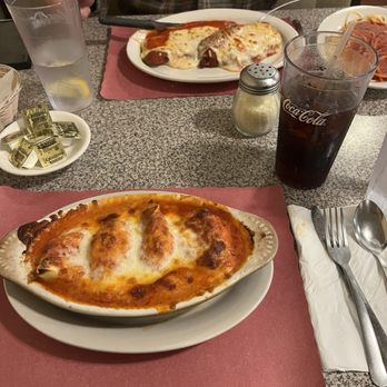John's Italian Restaurant - Stuffed shells - Italian Near Me - Lake Ariel, Pennsylvania John's Italian Restaurant - Stuffed shells - Italian Near Me - Lake Ariel, Pennsylvania