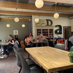 David's - Interior