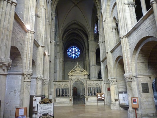 Basilique Saint-Remi by null