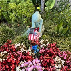 Walt Disney's Grave - Happy 4th of July Disney family!