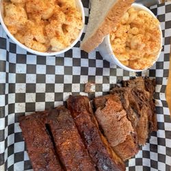 Porky J's BBQ - Brisket and ribs with Mac! Delicious!!