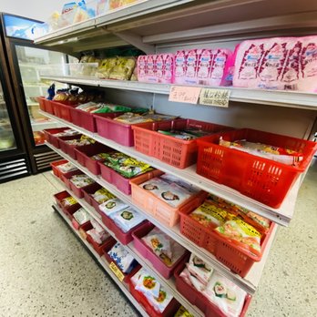 Taipei Supermarket - shelves of food and snacks - Grocery Near Me - Roanoke, Virginia