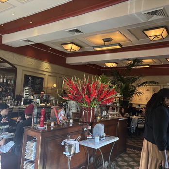 Bouchon - Entrance area - French Near Me - Yountville, California