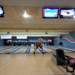 Riverside Lanes - Only eight lanes